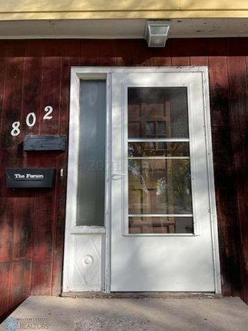802 11th Avenue N Moorhead MN 56560