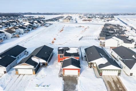 6709 69th Avenue S Horace ND 58047