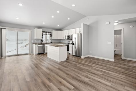 6709 69th Avenue S Horace ND 58047