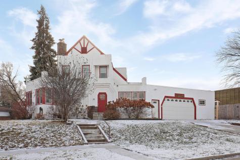 2376 Bayless Place Saint Paul MN 55114