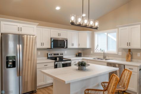 6224 86th Avenue S Horace ND 58047