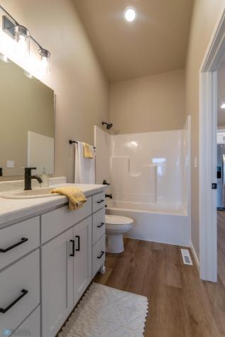 6224 86th Avenue S Horace ND 58047