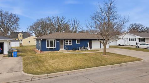 238 13th Street SW Owatonna MN 55060