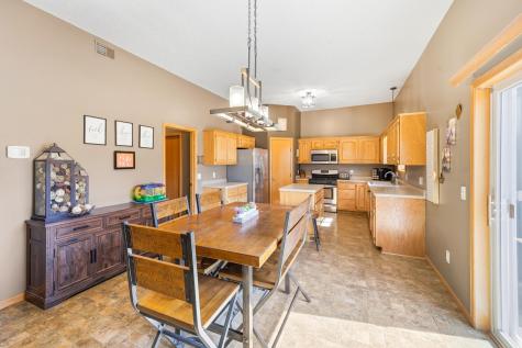 7364 Lambert Avenue NE Albertville MN 55301