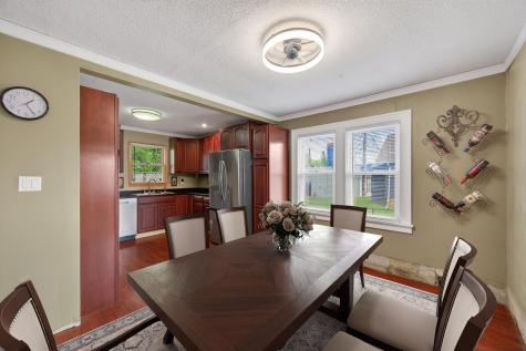 2719 16th Avenue E North Saint Paul MN 55109