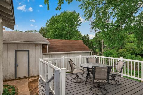 2719 16th Avenue E North Saint Paul MN 55109