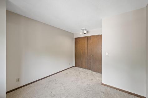 2671 Sumac Ridge White Bear Lake MN 55110