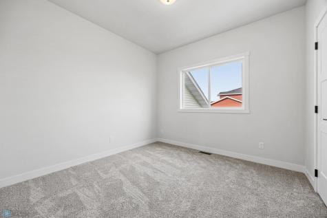 300 Prairie Drive N Hankinson ND 58041