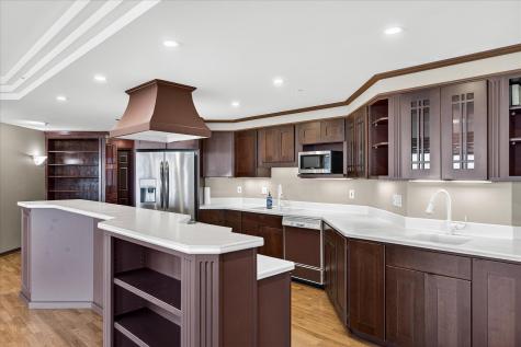 168 6th Street E Saint Paul MN 55101