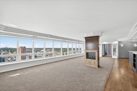 168 6th Street E Saint Paul MN 55101