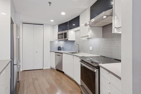 3151 Dean Court Minneapolis MN 55416