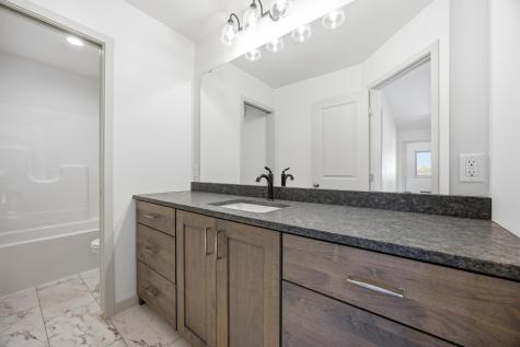 7647 Cub Creek Way Horace ND 58047