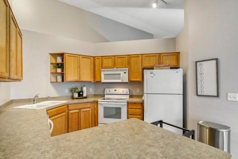 5925 86th Lane N Brooklyn Park MN 55443