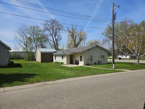 641 2nd Street Holdingford MN 56340