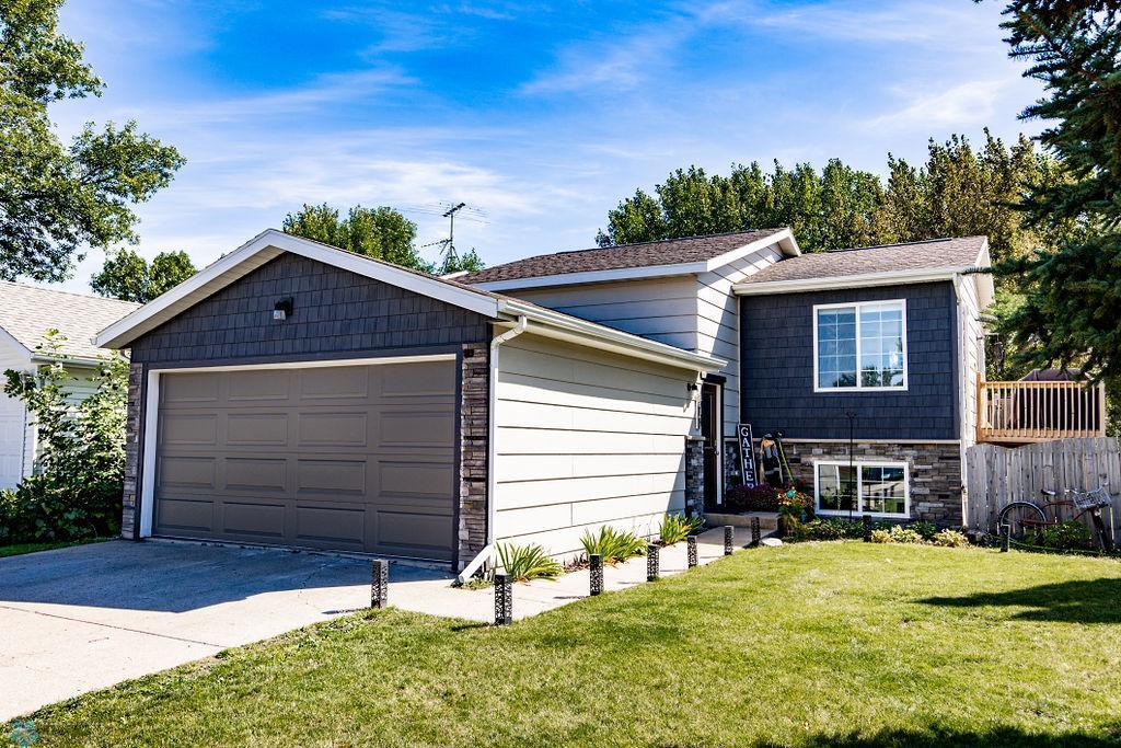 1964 54th Avenue S Fargo ND 58104