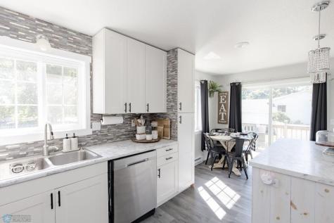 1964 54th Avenue S Fargo ND 58104