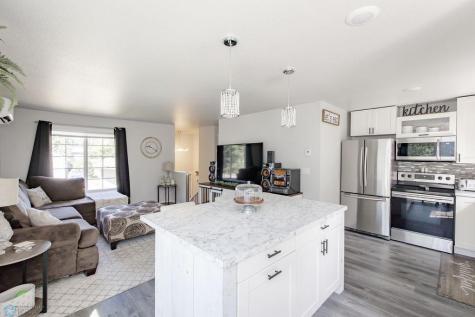 1964 54th Avenue S Fargo ND 58104
