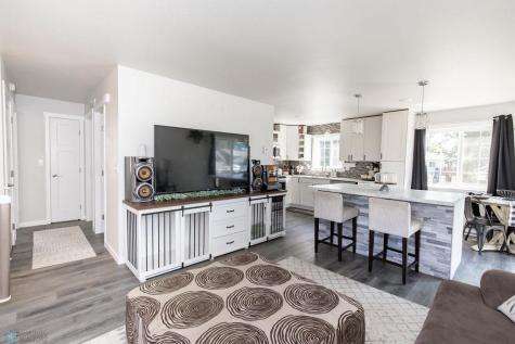 1964 54th Avenue S Fargo ND 58104
