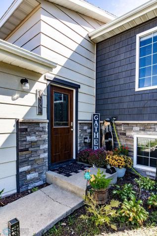1964 54th Avenue S Fargo ND 58104