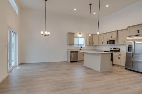 2516 38th Avenue S Moorhead MN 56560