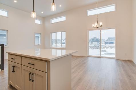 2516 38th Avenue S Moorhead MN 56560