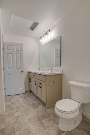 2516 38th Avenue S Moorhead MN 56560