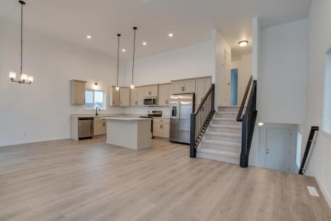 2516 38th Avenue S Moorhead MN 56560