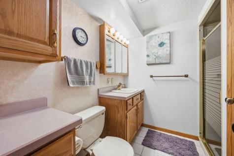 434 Dale Avenue Moorhead MN 56560