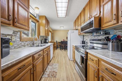 434 Dale Avenue Moorhead MN 56560