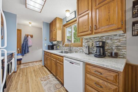 434 Dale Avenue Moorhead MN 56560