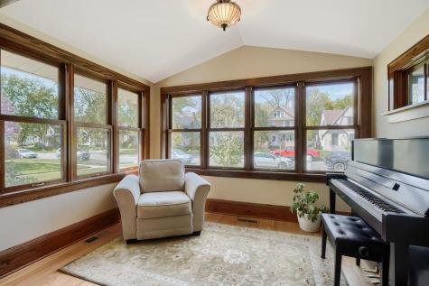 1236 Ashland Avenue Saint Paul MN 55104