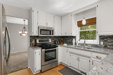 26165 Oak Leaf Trail Excelsior MN 55331