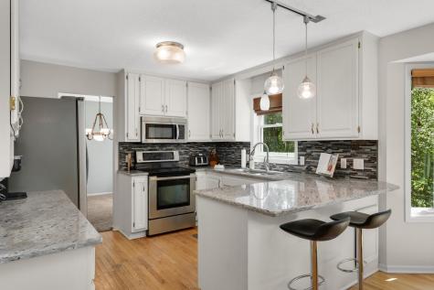 26165 Oak Leaf Trail Excelsior MN 55331