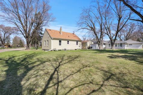 150 93rd Avenue NE Blaine MN 55434