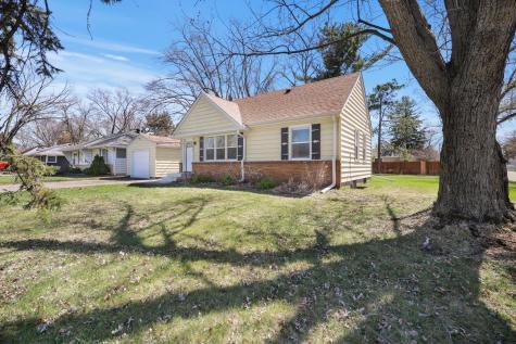 150 93rd Avenue NE Blaine MN 55434