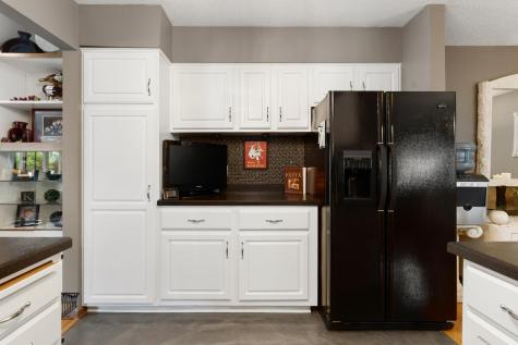 14729 Snake Trail Waseca MN 56093