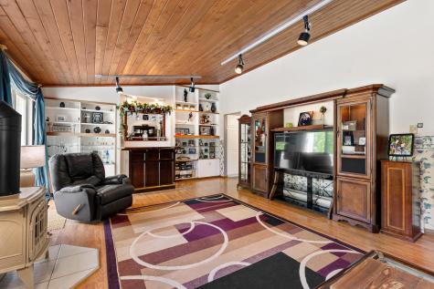 14729 Snake Trail Waseca MN 56093