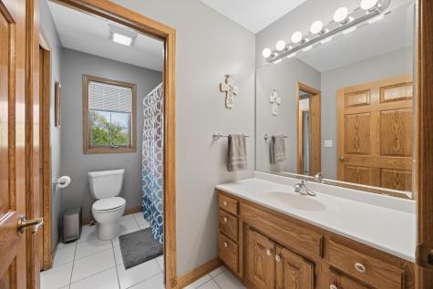 8914 136th Avenue SE Becker MN 55308