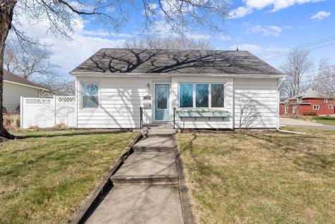 516 Truman Avenue Owatonna MN 55060