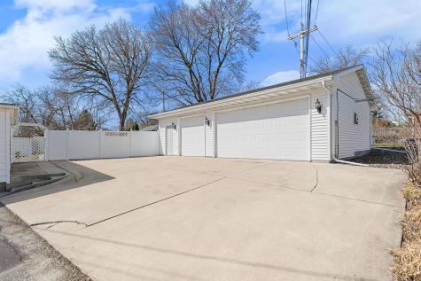 516 Truman Avenue Owatonna MN 55060