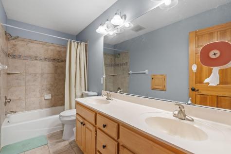 535 Majestic Oaks Court Eagan MN 55123