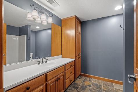 535 Majestic Oaks Court Eagan MN 55123