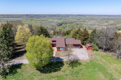 29558 Pumpkin Hill Road Le Sueur MN 56058