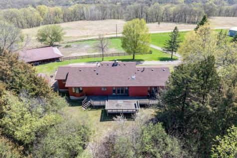 29558 Pumpkin Hill Road Le Sueur MN 56058