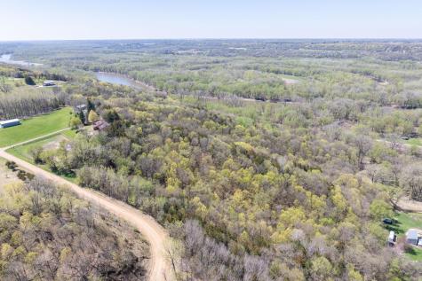 29558 Pumpkin Hill Road Le Sueur MN 56058