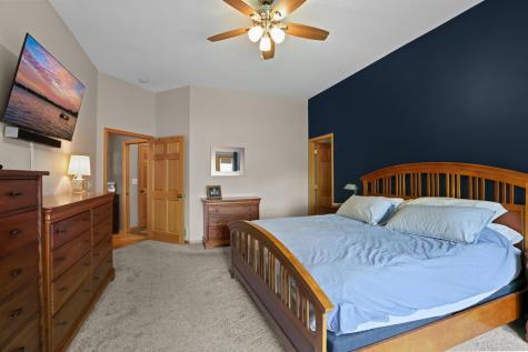 8156 9th Street Place N Oakdale MN 55128