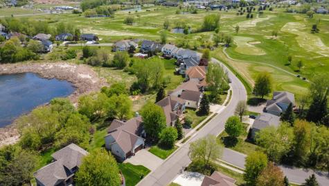 8156 9th Street Place N Oakdale MN 55128