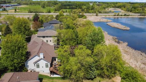 8156 9th Street Place N Oakdale MN 55128