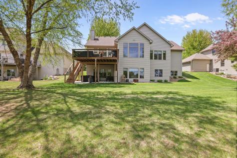8156 9th Street Place N Oakdale MN 55128