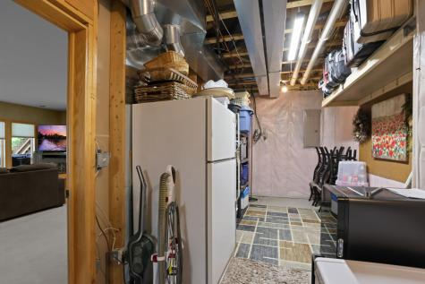 8156 9th Street Place N Oakdale MN 55128